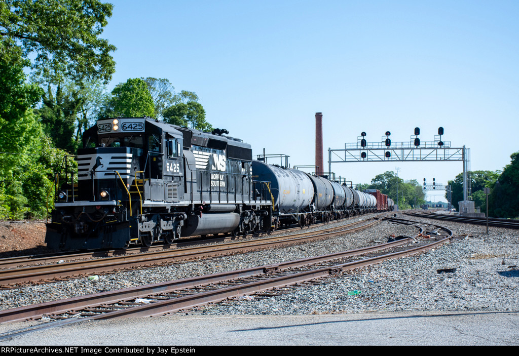 Local E38 approaches Henderson Street